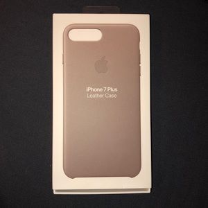 iPhone 7/8 Plus Apple Leather Case
